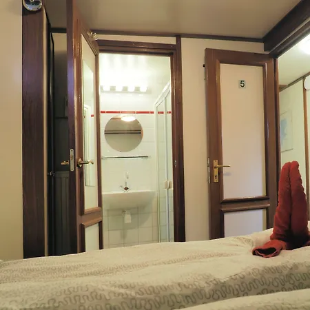 Hotel Hotelboat Sarah Amsterdam