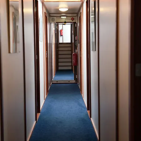Hotelboat Sarah 2* Amsterdam