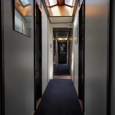 Hotel Hotelboat Sarah