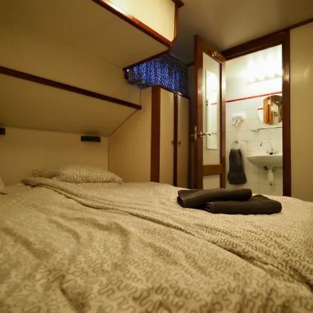 Hotel Hotelboat Sarah Amsterdam