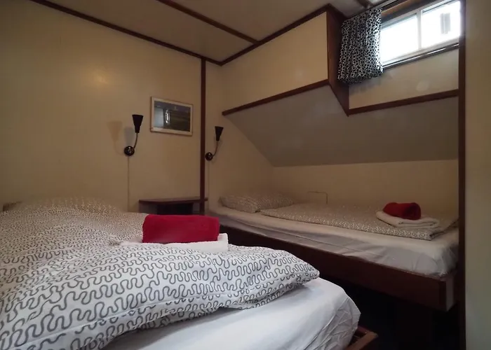 Hotelboat Sarah Amsterdam