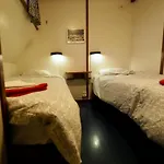Hotelboat Sarah 2*